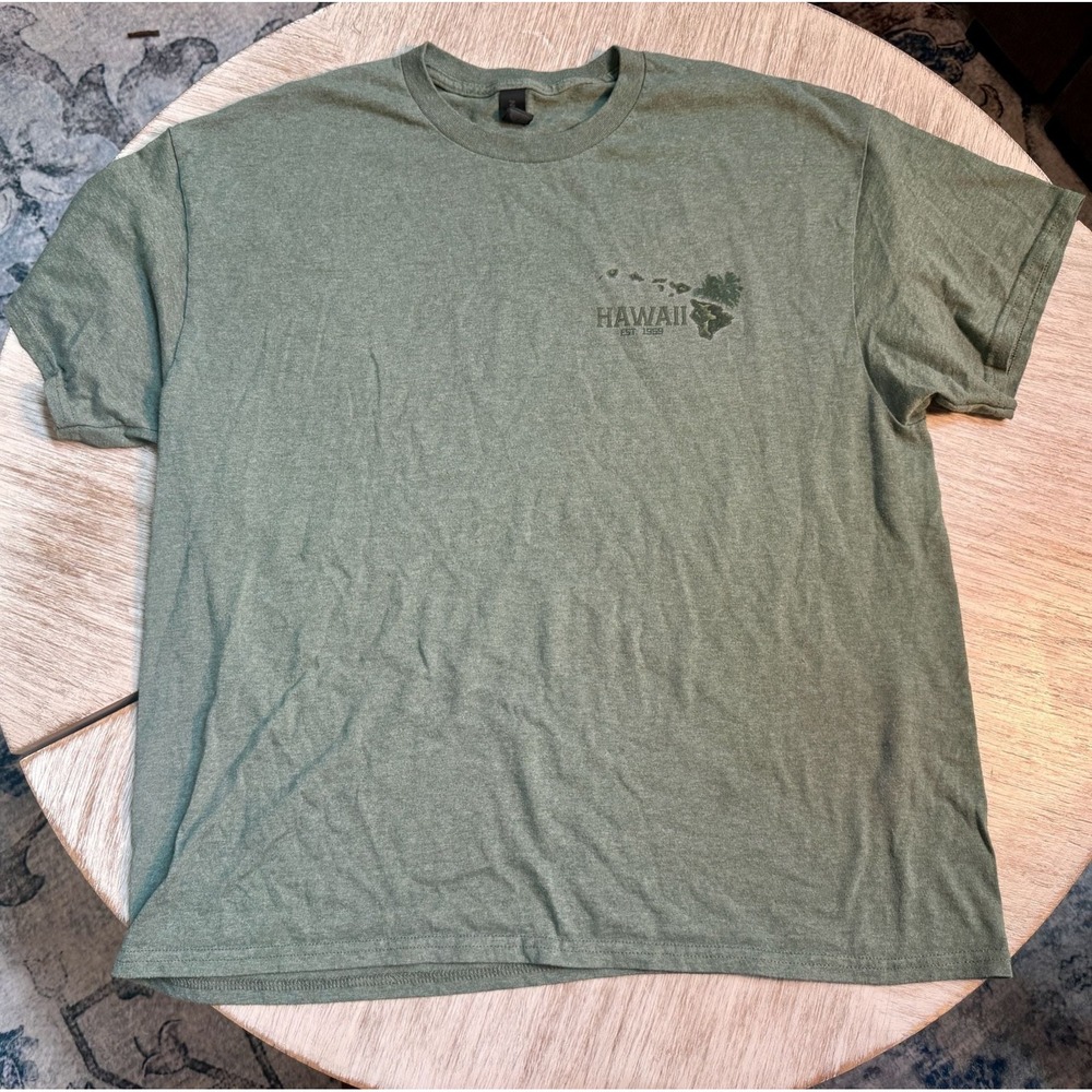 Gildan Heavy Cotton Green Heather Hawaii Islands Map Graphic T-Shirt XL